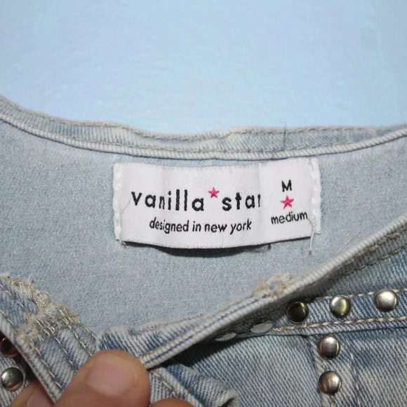 Vanilla Star NWOT Button Front Cropped Jean Tank Top Size Medium - Picture 7 of 16